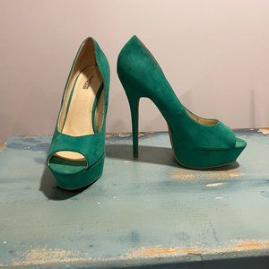 Super Hot Charolette Russe 6" Heels